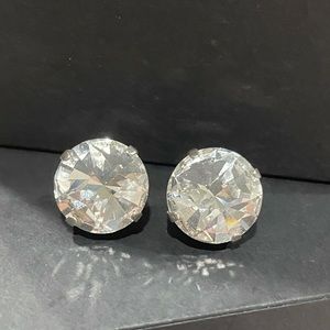 Sabika Clear Large Round Studs